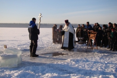 Великое Водосвятие 2013: молебен у Иордани